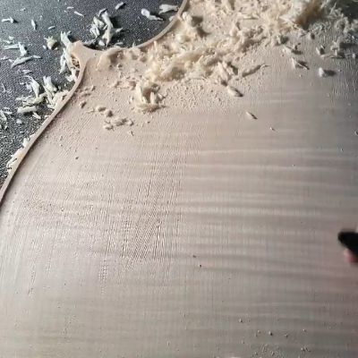Sound on to hear the scraper on the back!
