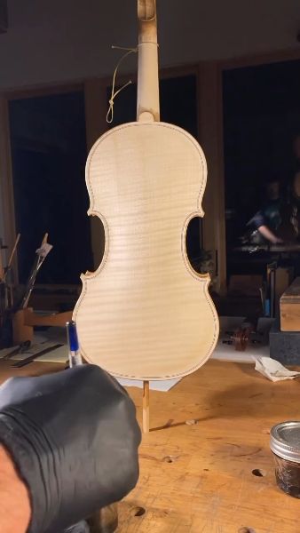 Ground on the Guarneri fiddle.