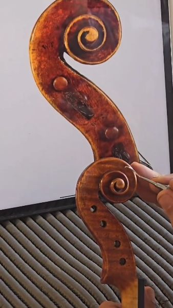 A few more wear marks where they typically appear over the years.